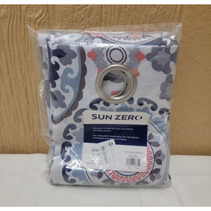 Sun Zero Lichtenberg Panel 40x84" NEP STN Medallion Multicolor Grommets